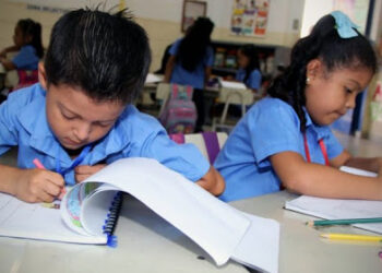 Proyecto «Mi Nueva Escuela» avanza en su aprobación de parte de la Asamblea Legislativa