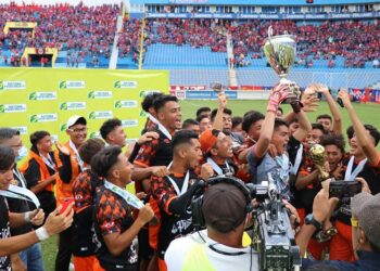 Sistema FEDECRÉDITO premia a jugadores destacados en Copa de fútbol categoría Sub 20 Reserva