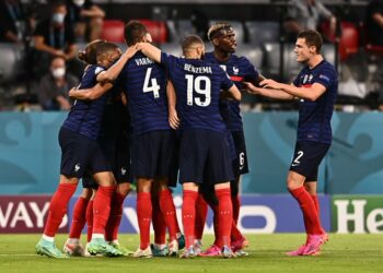 Alemania mete un autogol y pierde 1-0 ante Francia en la Eurocopa