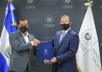 Ministerio de Hacienda y BCIE firman convenio para construcción del viaducto de Los Chorros