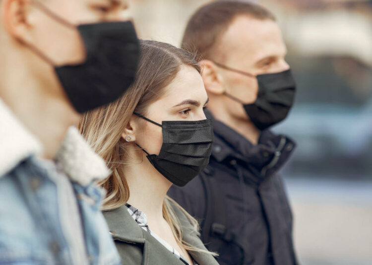 La OMS insiste en el uso de las mascarillas para personas vacunadas contra el covid-19