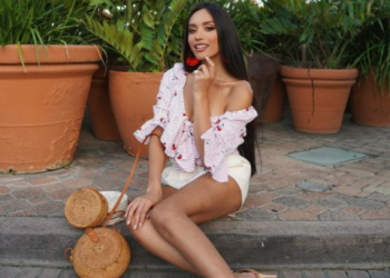 Kataluna Enriquez se convierte en la primera mujer transgénero que competirá por el título de Miss USA