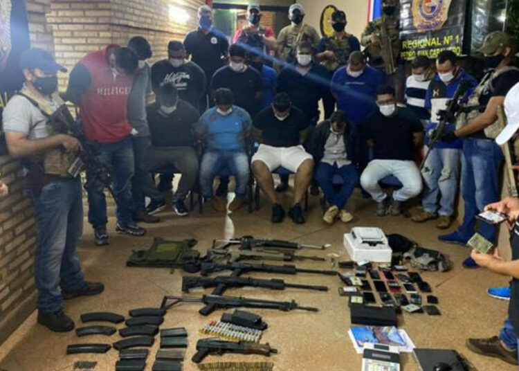 Investigan en Paraguay supuestos vínculos entre una universidad privada y bandas criminales de Brasil