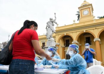 Salud realiza pruebas covid-19 en Santa Ana, por séptimo día consecutivo