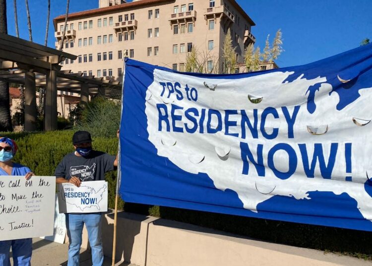 La Corte Suprema de Estados Unidos falló en contra de una residencia permanente para los migrantes con TPS