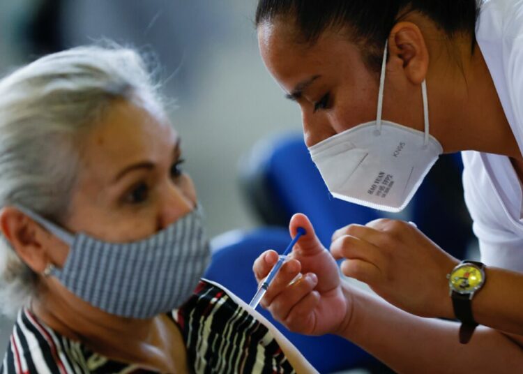 México vacunará a todos los adultos en la frontera con las dosis Johnson & Johnson que envió EE.UU.