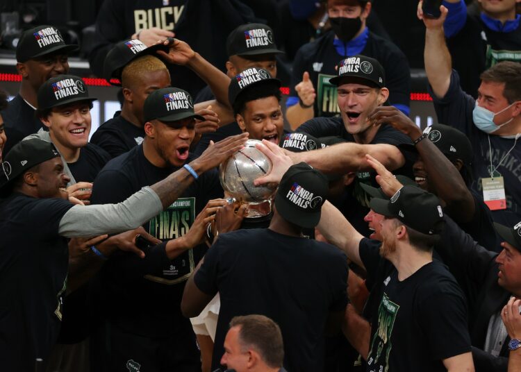 Milwaukee Bucks se impuso ante Atlanta Hawks y se consagró campeón de la Conferencia Este de la NBA