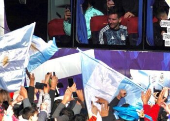 La selección argentina llegó al país con la Copa América