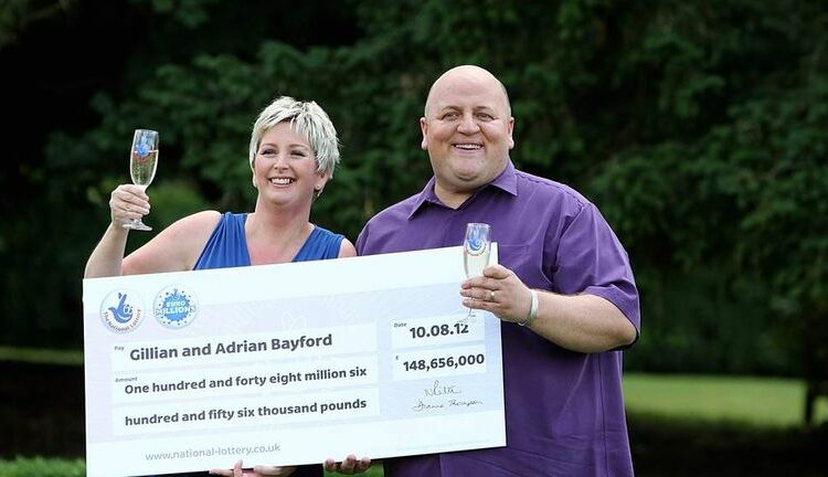 Una pareja ganó más de 200 millones de dólares en la lotería y están en la ruina casi una década después