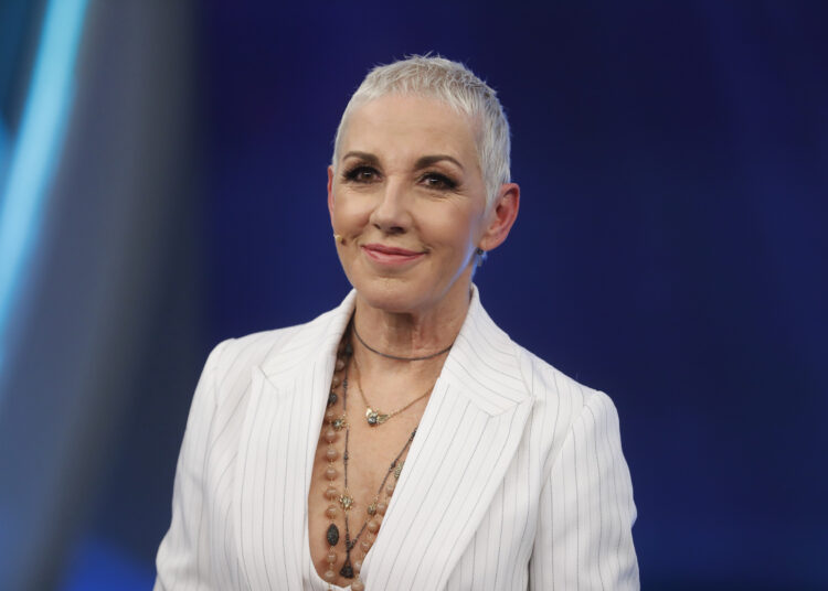 Ana Torroja fue orillada por la pandemia a «entrar al clóset»… para grabar sus canciones