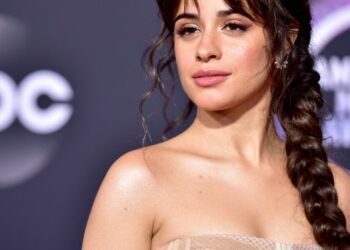 ( VIDEO) Camila Cabello estrena nuevo sencillo «Don’t Go Yet»