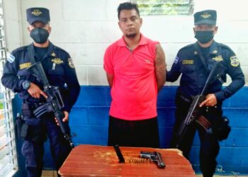 Capturan a pandillero por portación ilegal de arma de fuego en Ilopango