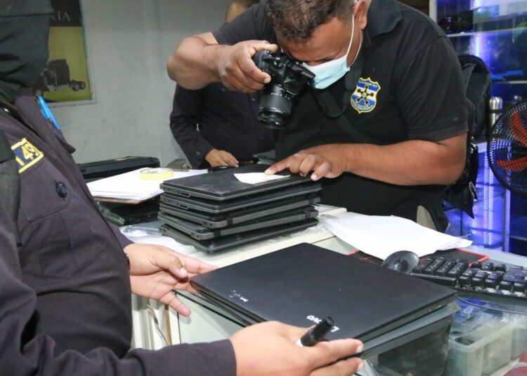 Asciende a 67 el número de computadoras que fueron hurtadas en una escuela de San Miguel