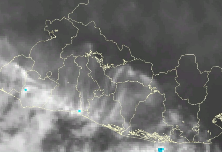 Instituciones de Protección Civil se mantienen alerta ante posibles emergencias por lluvias
