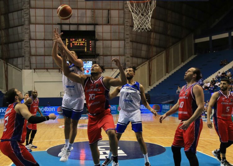 El Salvador cae ante Costa Rica en su debut en el preclasificatorio de la Américas de la Copa del Mundo de Baloncesto