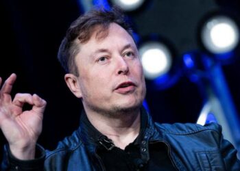 Elon Musk critica públicamente a Apple por la gran cantidad de cobalto que utiliza en la fabricación de las baterías de sus dispositivos