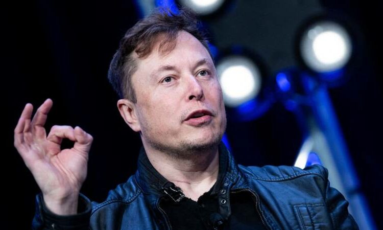 Elon Musk critica públicamente a Apple por la gran cantidad de cobalto que utiliza en la fabricación de las baterías de sus dispositivos