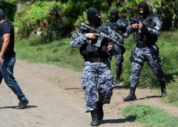 Tres pandilleros pierden la vida al desafiar a policías en San Julián, Sonsonate