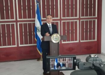 Fiscal general: «Las investigaciones apuntan que $36 a $37 millones fueron sustraídos del Estado cada año en administración Funes»
