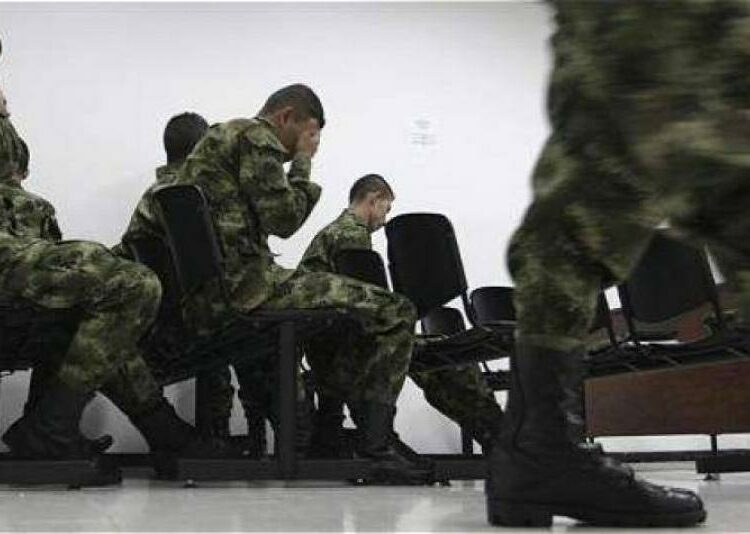 Justicia Especial de Colombia imputó a 10 militares por asesinato sistemático de 120 personas