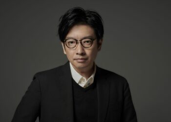 Despidieron al director de la ceremonia de apertura de los Juegos Olímpicos de Tokio por bromear sobre el Holocausto