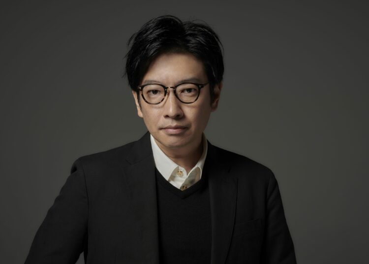 Despidieron al director de la ceremonia de apertura de los Juegos Olímpicos de Tokio por bromear sobre el Holocausto