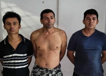 PNC captura a tres terroristas por homicidio agravado en La Libertad