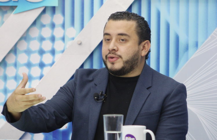 Gobierno colocará semáforos inteligentes que calculan flujo vehicular