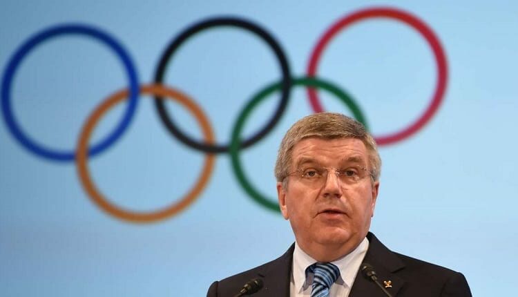 El presidente del COI habló sobre el abandono de Simone Biles y los 220 contagios de coronavirus relacionados a los Juegos Olímpicos