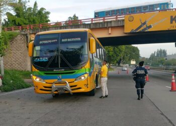 VMT verifica que transporte colectivo cumpla con las medidas de bioseguridad
