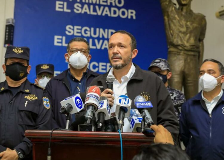 Gustavo Villatoro informa que bienes del partido ARENA pasarán inmediatamente al CONAB
