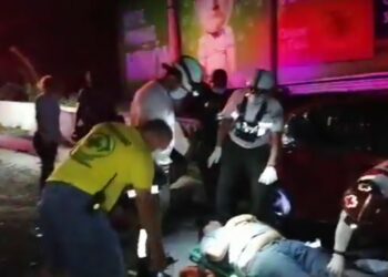 Se reportan cuatro lesionados tras grave accidente en carretera al Puerto de La Libertad