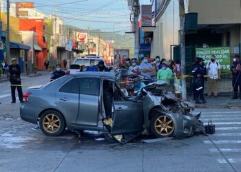 Dos fallecidos deja accidente de tránsito en Santa Tecla