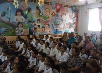 La Biblioteca Granadino, un acervo bibliográfico en el corazón de Santa Ana