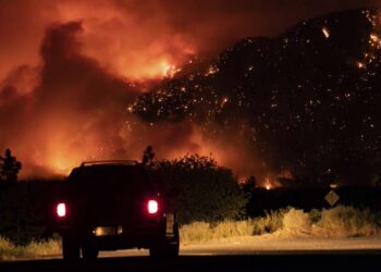 Otro récord de altas temperaturas y más incendios forestales golpean a Canadá y EE. UU.