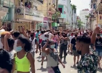 Tres claves para entender las manifestaciones en Cuba, las más grandes en décadas