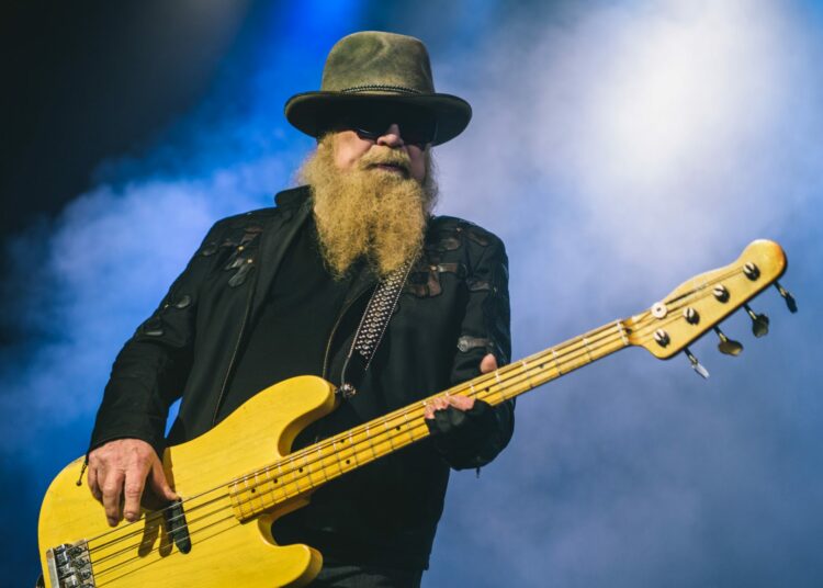 (VIDEOS) Fallece a los 72 años Dusty Hill, cofundador y bajista de la banda ZZ Top