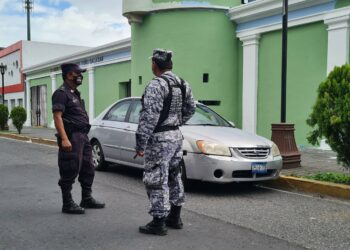 FOTOS | PNC toma posesión del Palacio Tecleño y del Museo Municipal, luego que alcalde Henry Flores causara cuantiosos daños al patrimonio cultural