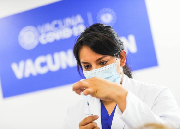 Número de vacunados en El Salvador asciende a 4,167,931