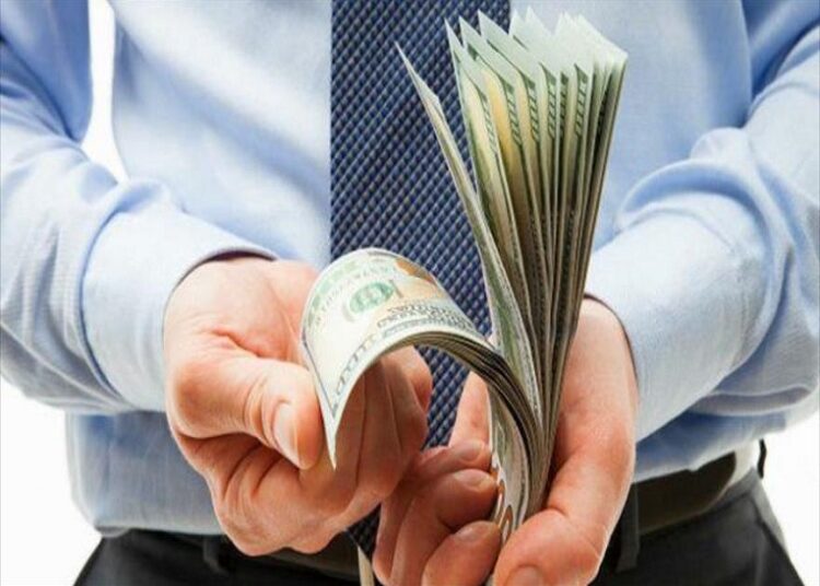 El Salvador supera ingresos por encima de lo presupuestado, permitiendo el alza del PIB en un 12%