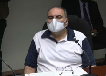 Gabinete, magistrados de la CSJ, fiscales, secretarios de partidos políticos, y otros recibieron sobresueldos durante la gestión de Saca