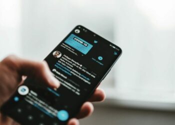 Twitter permitiría votar positiva o negativamente los comentarios