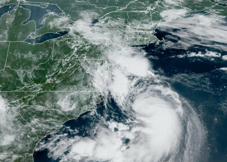 (VIDEOS) El huracán Henri se empieza a sentir en Nueva York, causa fuertes lluvias provocaron inundaciones en varias zonas de la ciudad