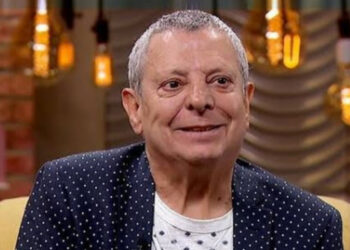 César Bono da positivo por Covid-19 pese a tener esquema de vacunación