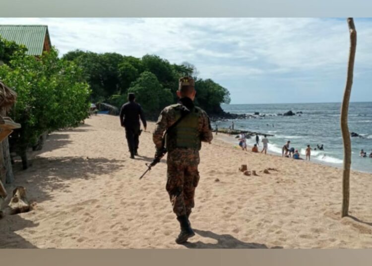 Fuerza Armada realiza patrullajes preventivos durante periodo vacacional