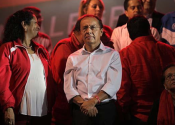 Gerson Martínez, acusado de lavado de dinero y enriquecimiento ilícito recibe refugio en México