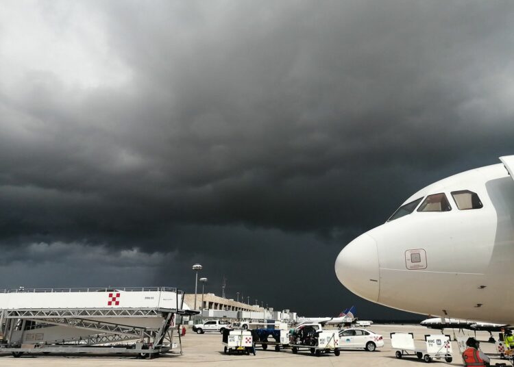 Huracán Grace ya es categoría tres y se espera que impacte al norte de Veracruz, México
