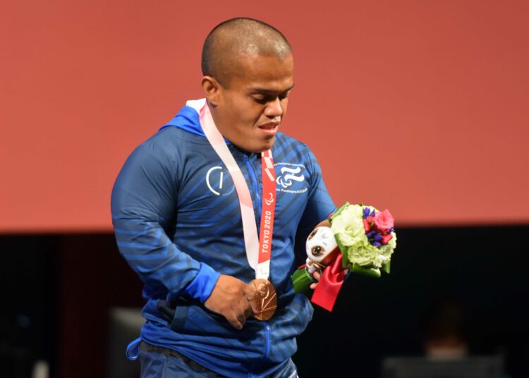 «Un bronce para papá»: Herbert Aceituno dedica la medalla a su padre