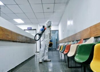 Gobierno realiza jornada de desinfección en el Hospital de San Miguel