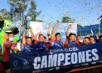 La Pirraya y Barra de Santiago levantaron la Copa CEL